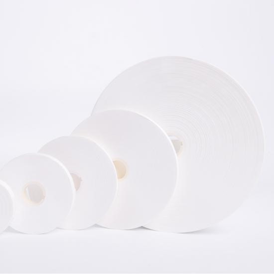 What are Cleanroom Wiper Rolls?